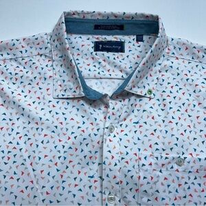 William Murray Golf Shirt Mens Size XL White  Short Sleeve Button Up Flags Minty